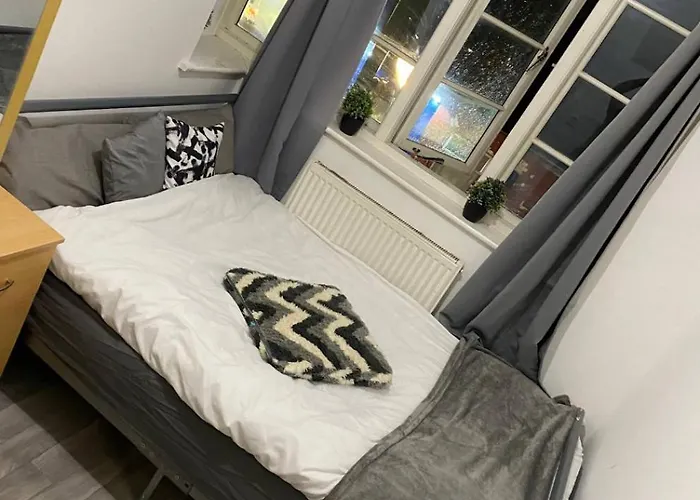 Double Room Cv1 Short Term Let